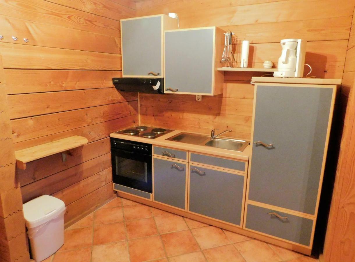 Blockhaus-Ferienpark Eisenschmitt Екстериор снимка