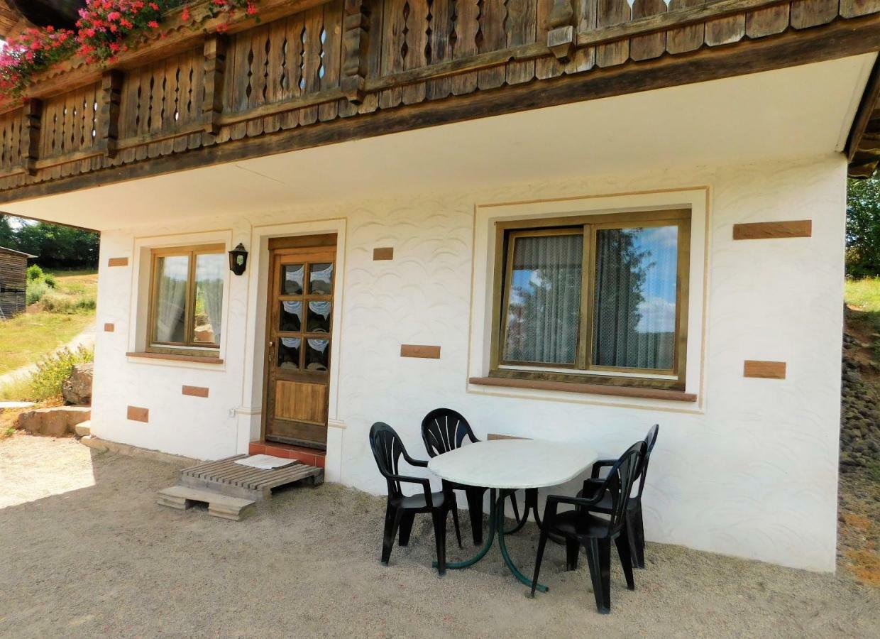 Blockhaus-Ferienpark Eisenschmitt Екстериор снимка